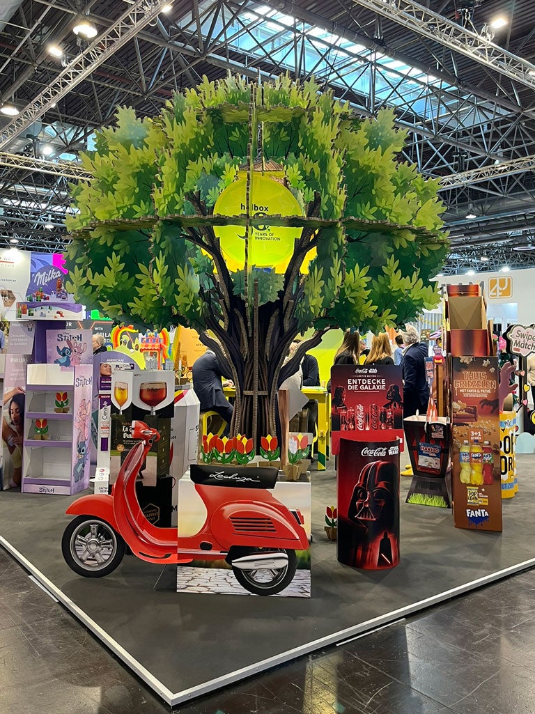 Kartonnen boom Euroshop Kartonnen boom Euroshop